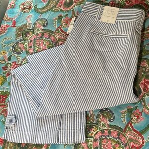 TALBOTS NWT Perfect crop ADORABLE blue seersucker NWT SIZE 12